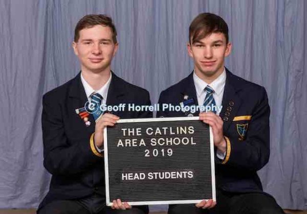 tcas19-head-students